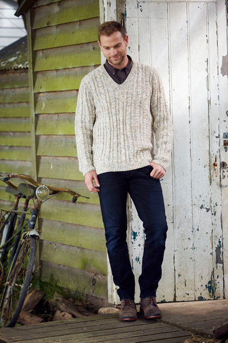 Stylecraft - DIGITAL Knitting Pattern #9341 - Sweater and Cardigan in Special with wool Aran