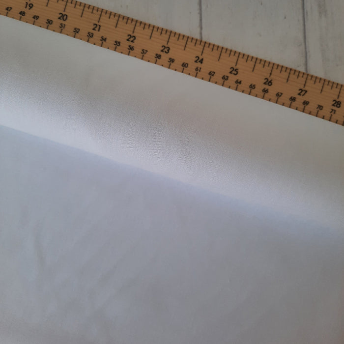 Calico Optic White - 122cm / 48"