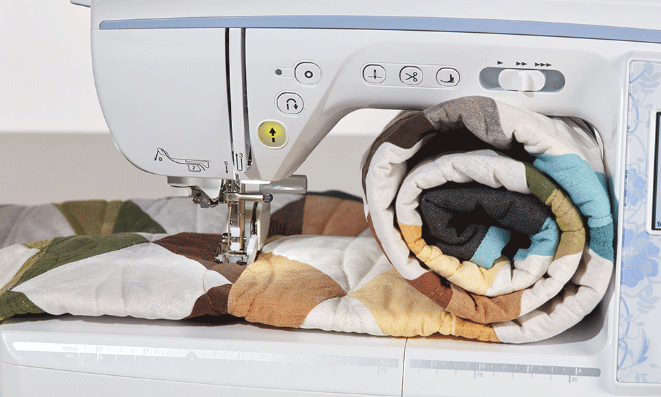 Brother Innov-is NV2700 quilting a patchwork quilt