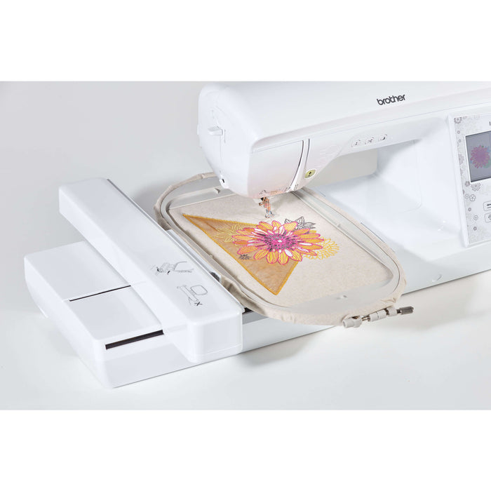 Brother - Innov-is NV880E - Embroidery Machine